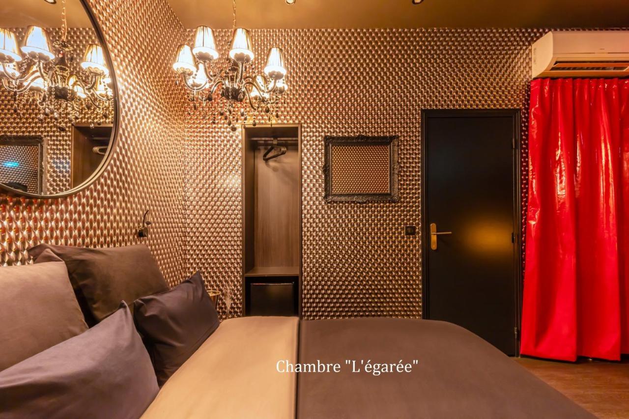 Love Hotel Avec Nuit Insolite Au Dandy Et Jacuzzi Privatise (Adults Only) Париж Екстер'єр фото